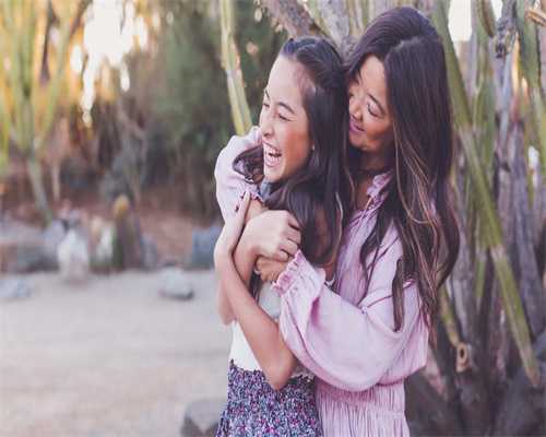 试管怀双胞胎的风险：减胎手术的过程与必要性